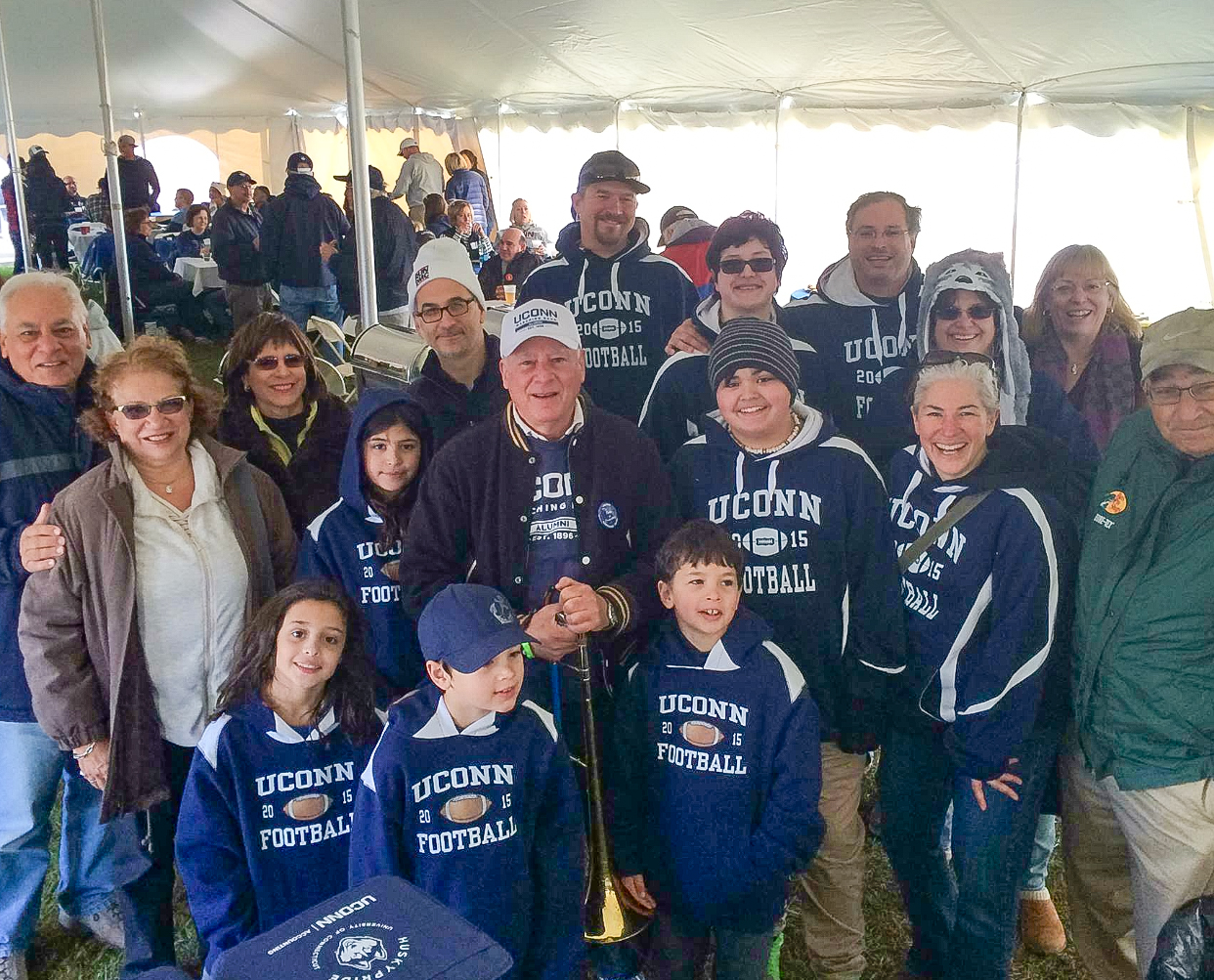 A Tradition of Generosity: Lawrence Handler ’67 (BUS) Reflects on 58 Straight Years of Giving Back to UConn